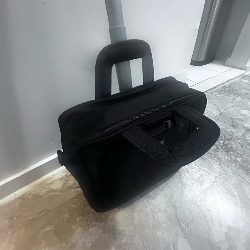 WWE Black suitcase Backpack with Logo Patchfor laptop 17 inch  suitcase - Picture 4 of 11